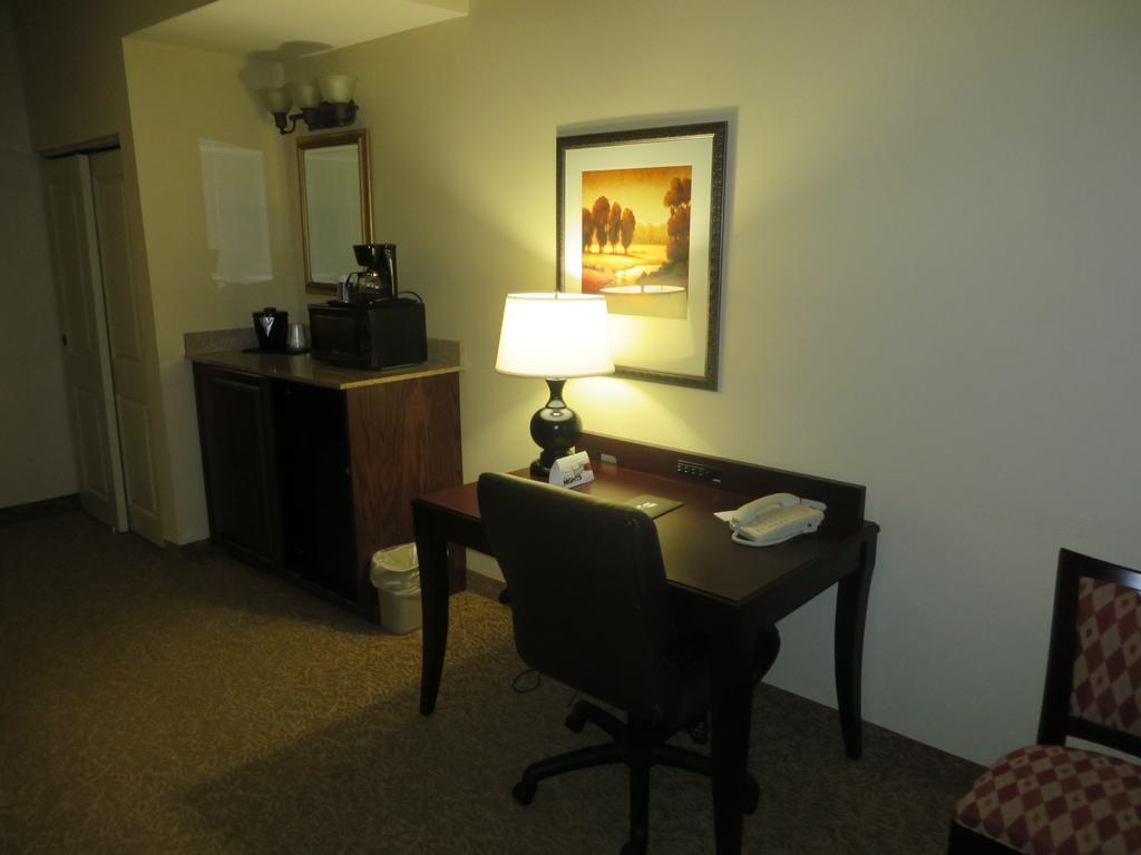 Country Inn & Suites By Radisson, Meridian, Ms Rom bilde